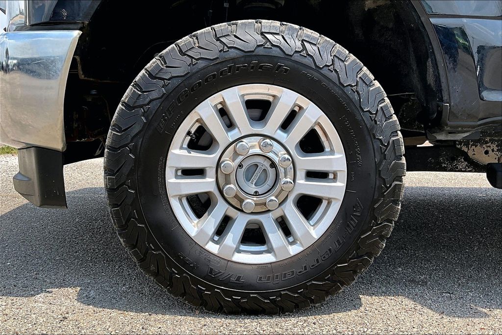 Used 2019 Ford Super Duty F-250 XL 4D Crew Cab