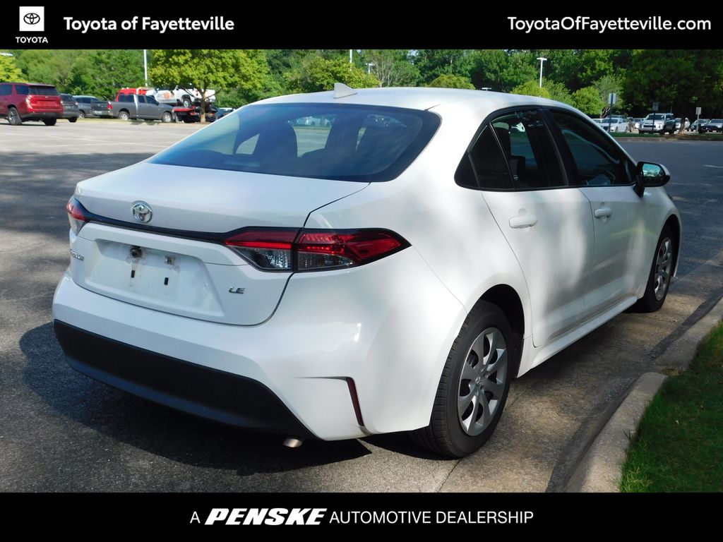 Thumbnail: 2024 Toyota Corolla - 4