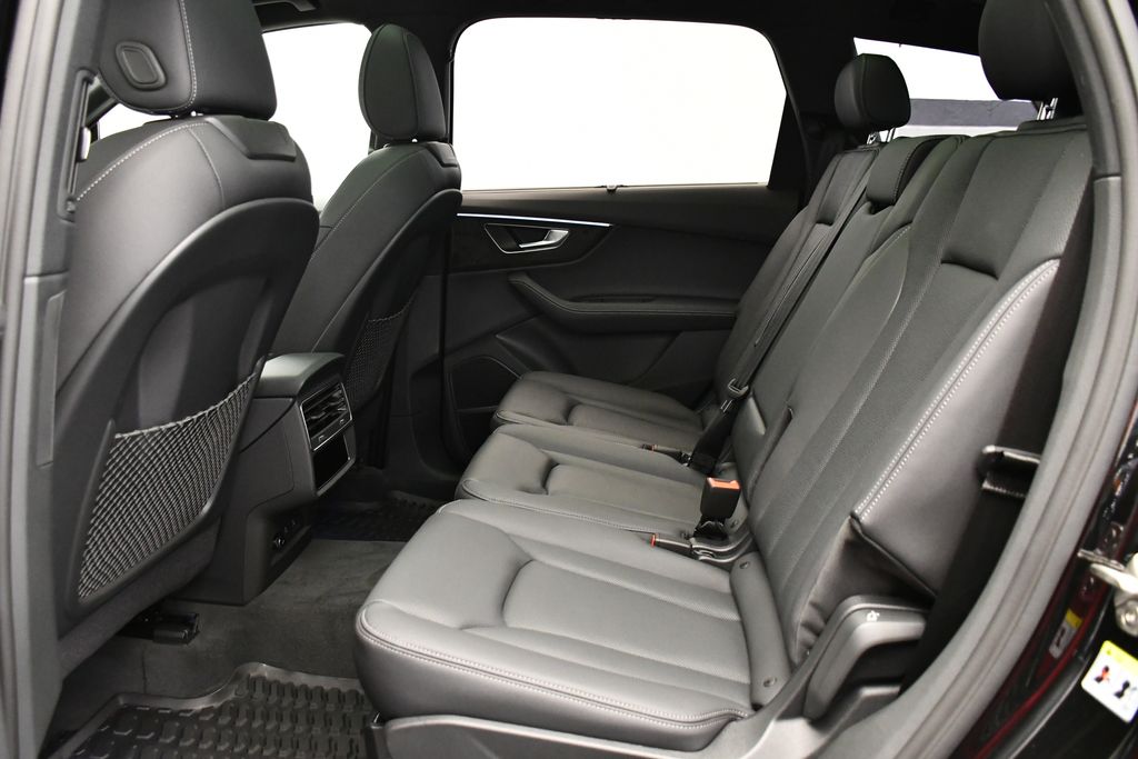 2025 Audi Q7 Premium Plus - Photo 42