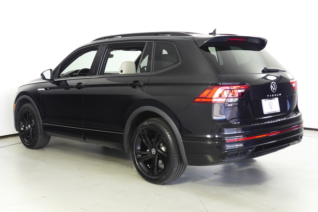 Thumbnail: 2023 Volkswagen Tiguan - 9