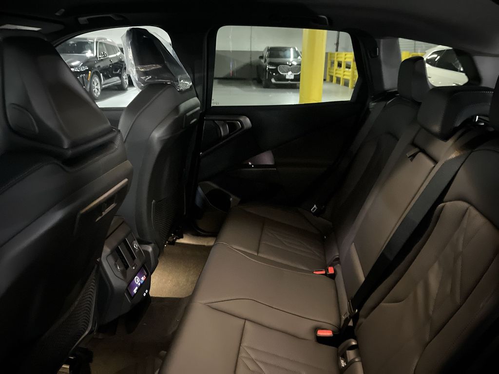 Thumbnail: 2026 BMW X3 - 22