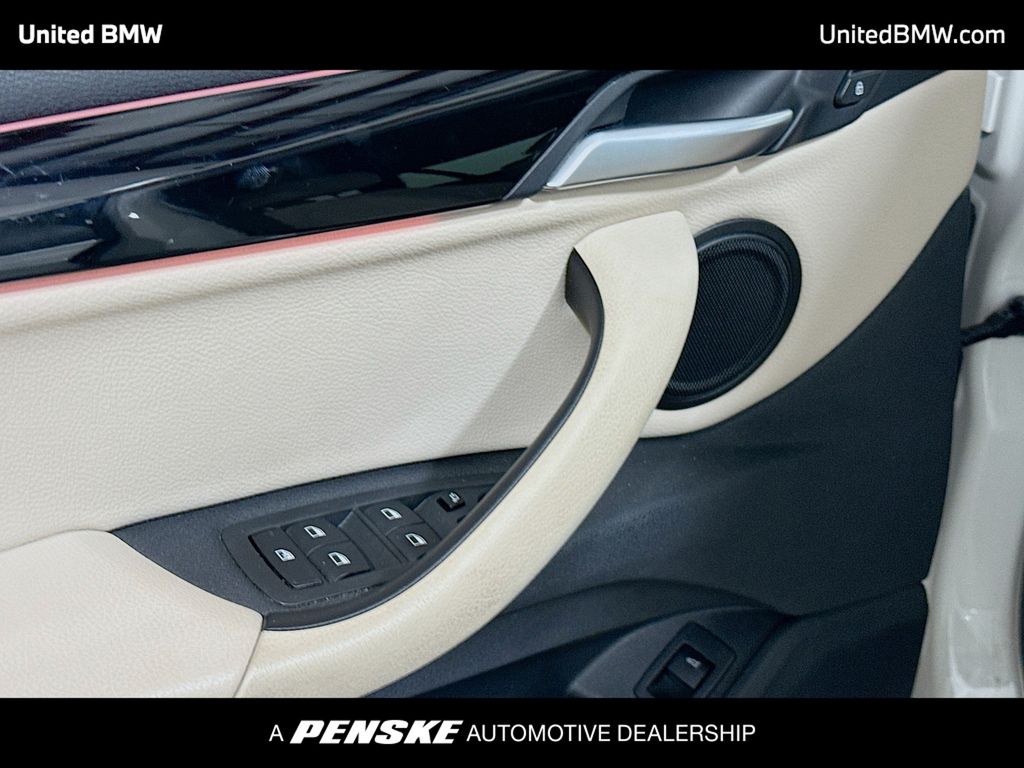 Thumbnail: 2021 BMW X1 - 3