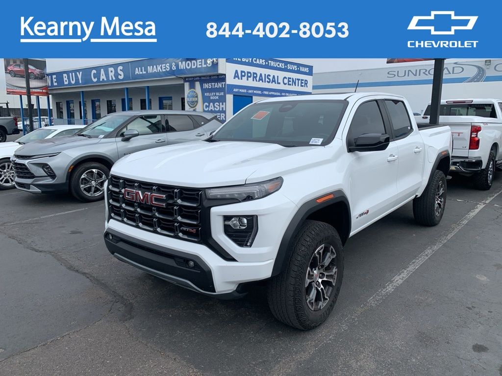 Summit White 2023 GMC Canyon AT4 Crew Cab 4WD Pickup Truck Four-Wheel Drive 8-Speed Automatic