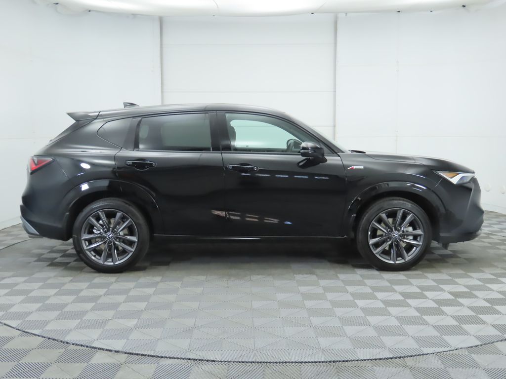 Thumbnail: 2025 Acura ADX - 4