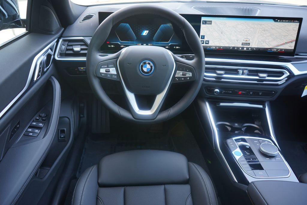 2024 BMW i4 xDrive40 15