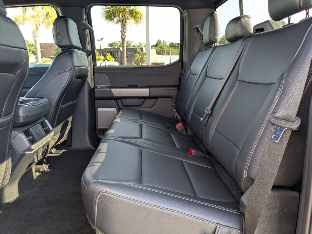 2025 Ford F-150 Black Widow