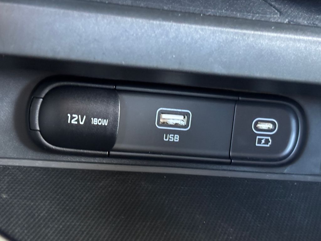 Thumbnail: 2023 Kia Soul - 16