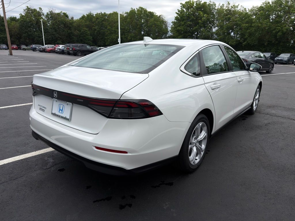 Thumbnail: 2026 Honda Accord - 5