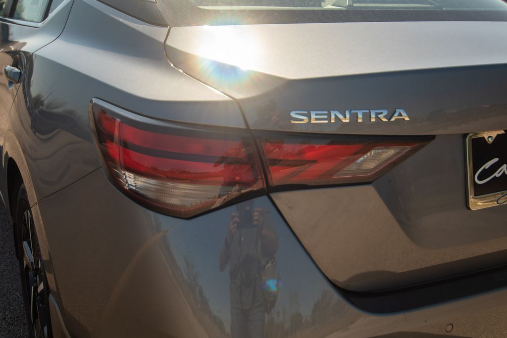 2025 Nissan Sentra SV 6