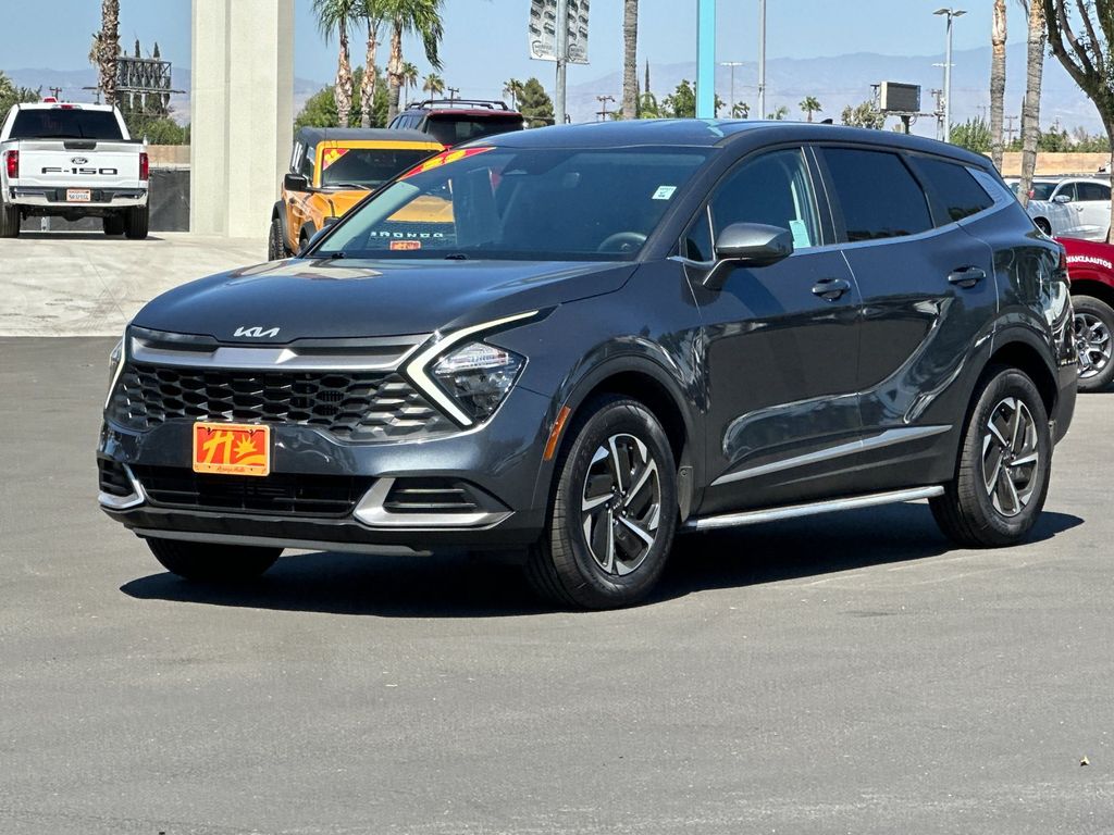 2023 Kia Sportage Hybrid LX