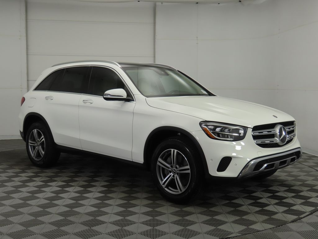 2022 Mercedes-Benz GLC 300 3