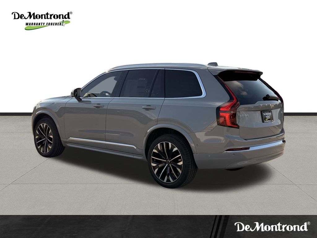 New 2026 Vapour Gray Volvo B6 Plus 7-Seater image 7