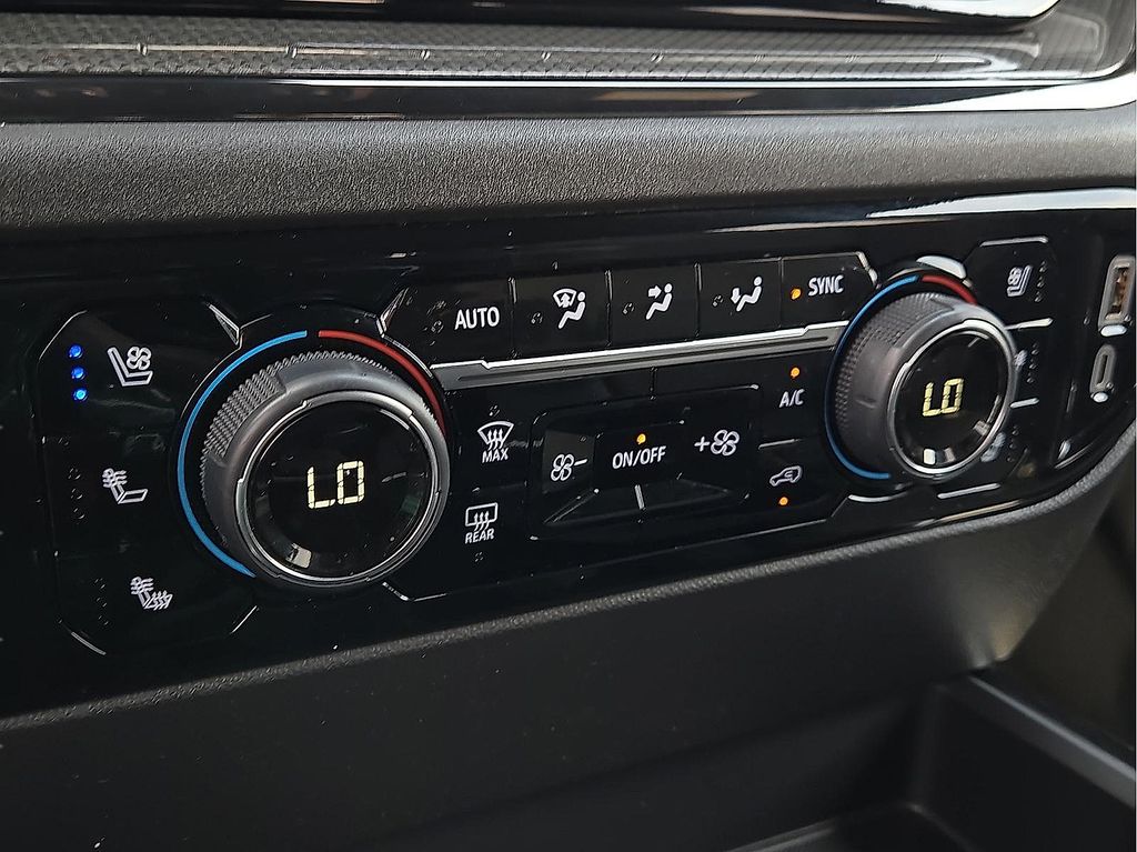 Used 2024 Chevrolet Silverado 1500 For Sale in Farmington, AR