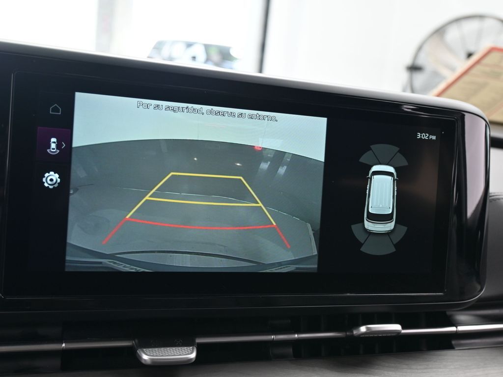 Used 2024 Astra Blue Kia EX image 18