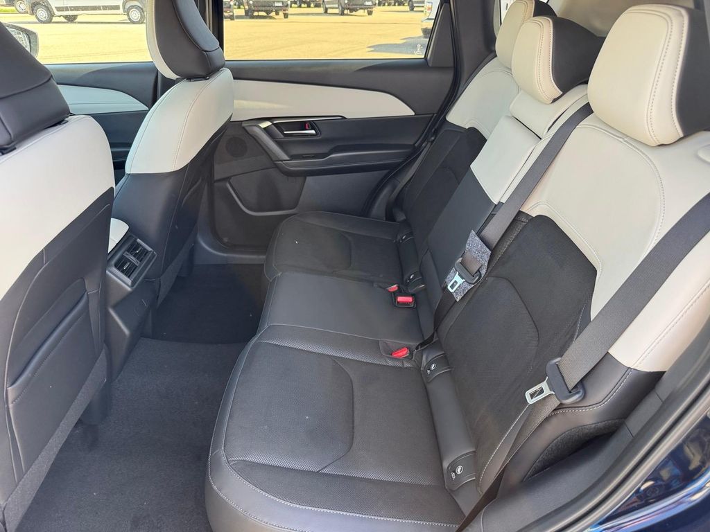 New 2026 Navy Blue Mica Mazda 2.5 S Preferred image 9