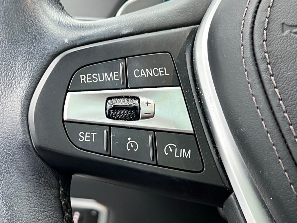 Thumbnail: 2023 BMW X5 - 19