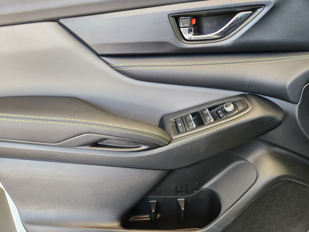 2024 Subaru Ascent Onyx Edition White at DeMontrond Auto Country