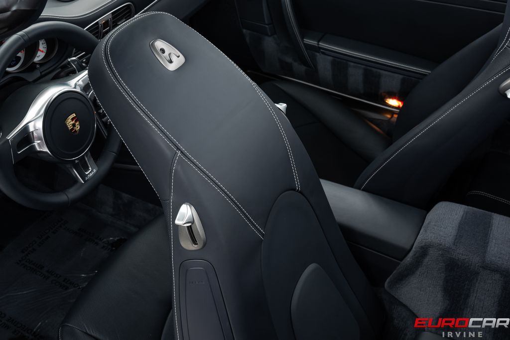 2010 Porsche 911 Turbo - Photo 43