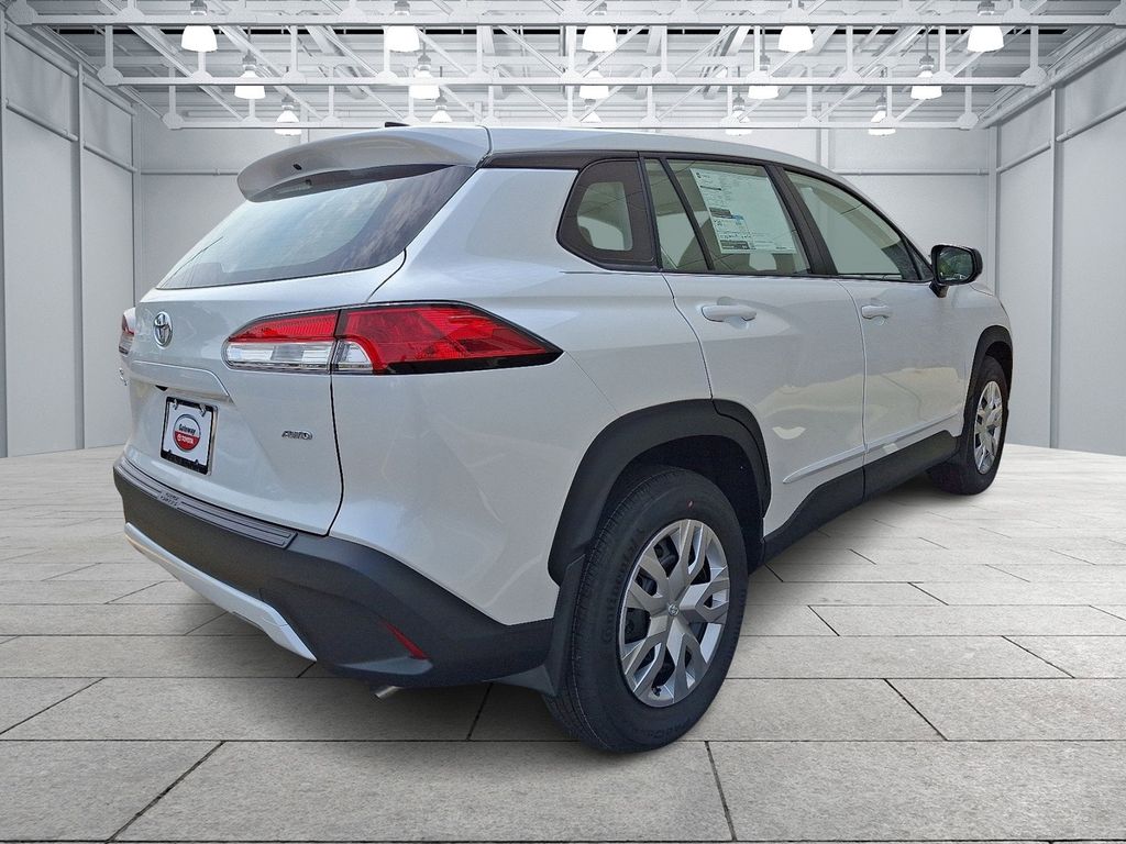 2025 Toyota Corolla Cross L 3