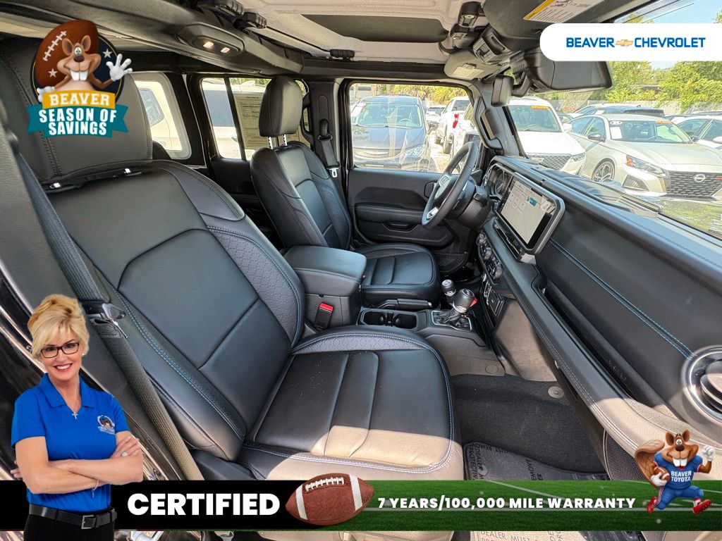 Used 2024 Jeep Wrangler SUV
