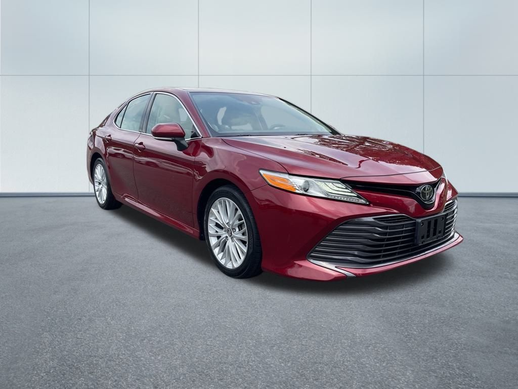 Camry L