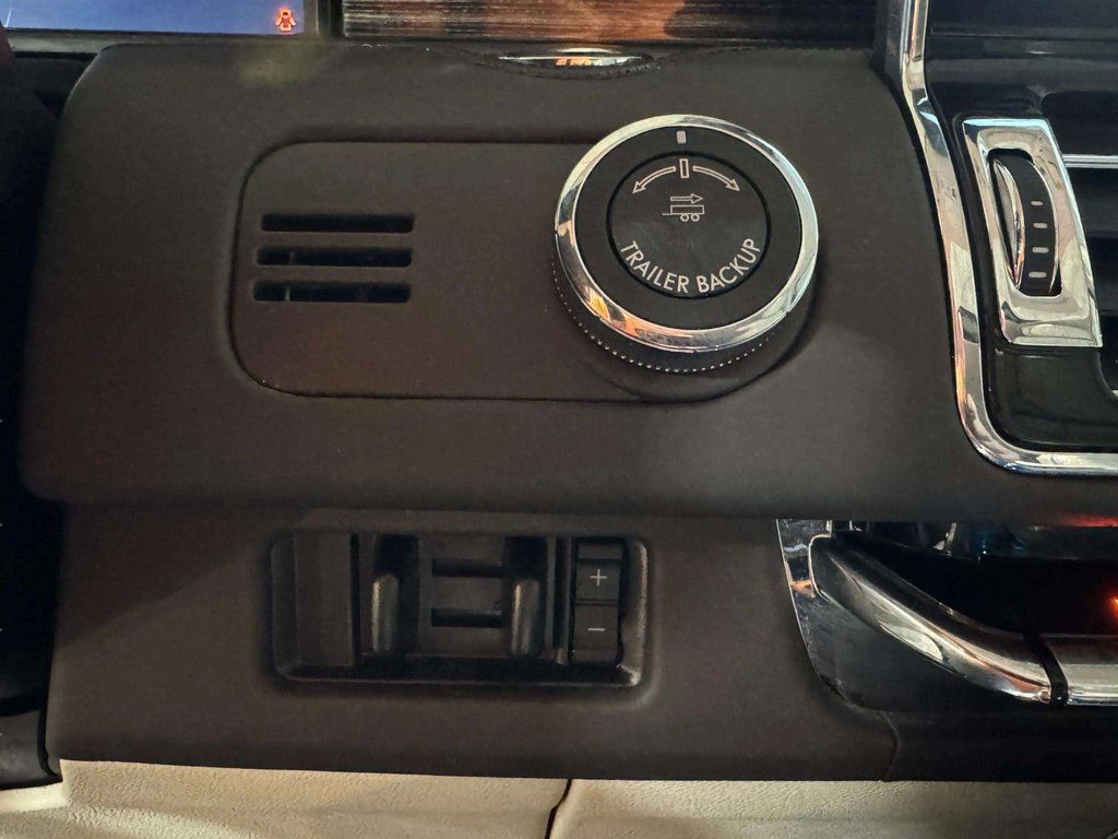 Certified Used 2021 Pristine White Lincoln Black Label image 13