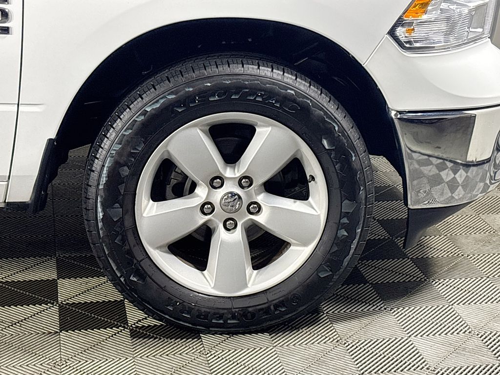 2024 Ram 1500 Classic SLT