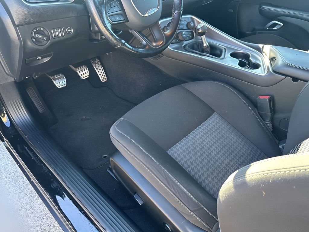 Used Car 2020 Dodge Challenger  R/t Scat Pack For Sale Under $30,000 In Austin, Texas