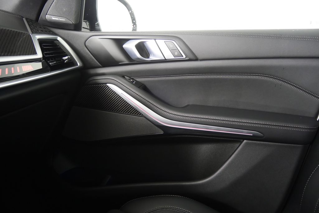 Thumbnail: 2025 BMW X5 - 30