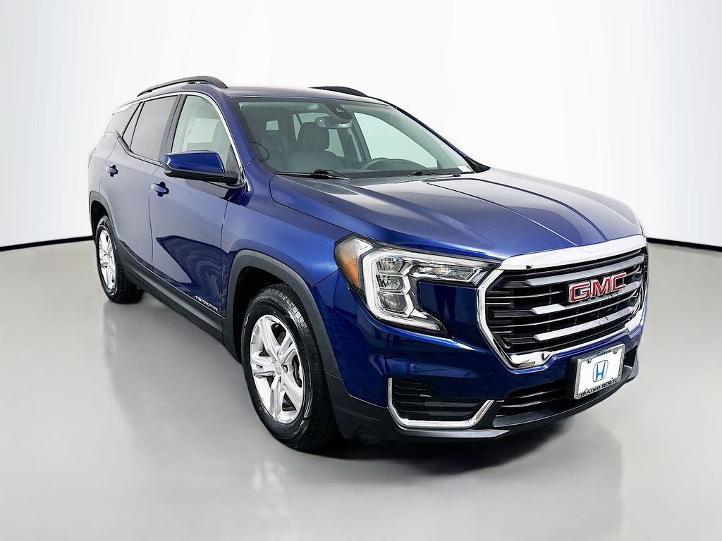 Thumbnail: 2022 GMC Terrain - 3
