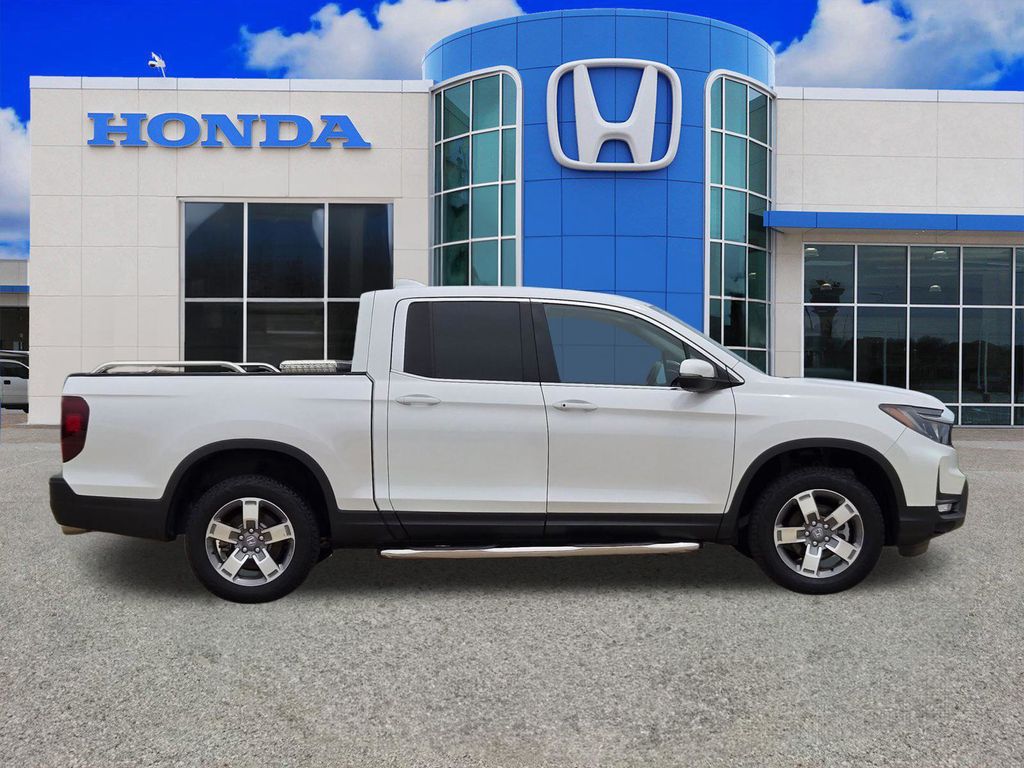 Used 2024 Honda Ridgeline Truck