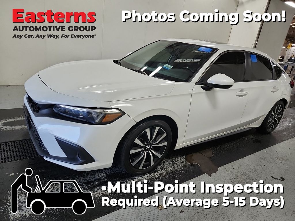 2022 Honda Civic Hatchback EX-L's photo