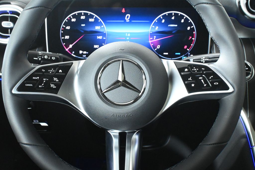 Thumbnail: 2026 Mercedes-Benz GLC - 18