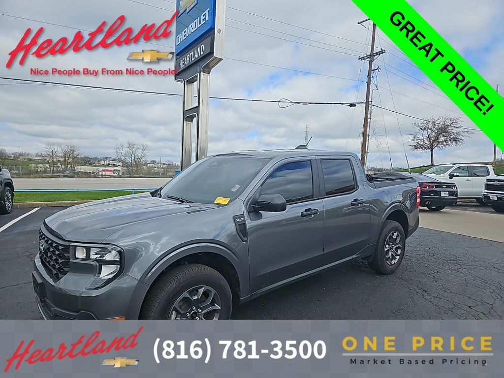 Gray Metallic 2025 Ford Maverick XLT SuperCrew AWD Pickup Truck All-Wheel Drive 8-Speed Automatic