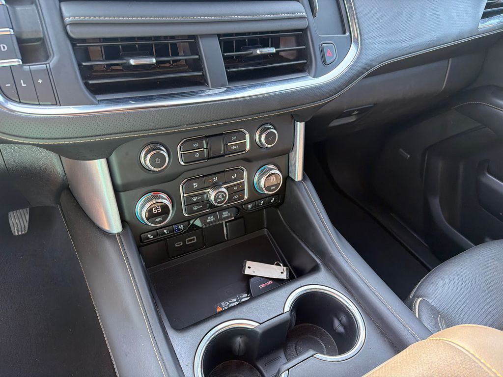 Used 2023 Black GMC SLT image 30
