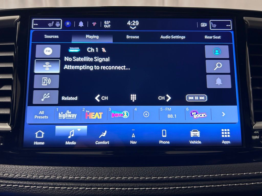 used 2023 Chrysler Pacifica car, priced at $34,450