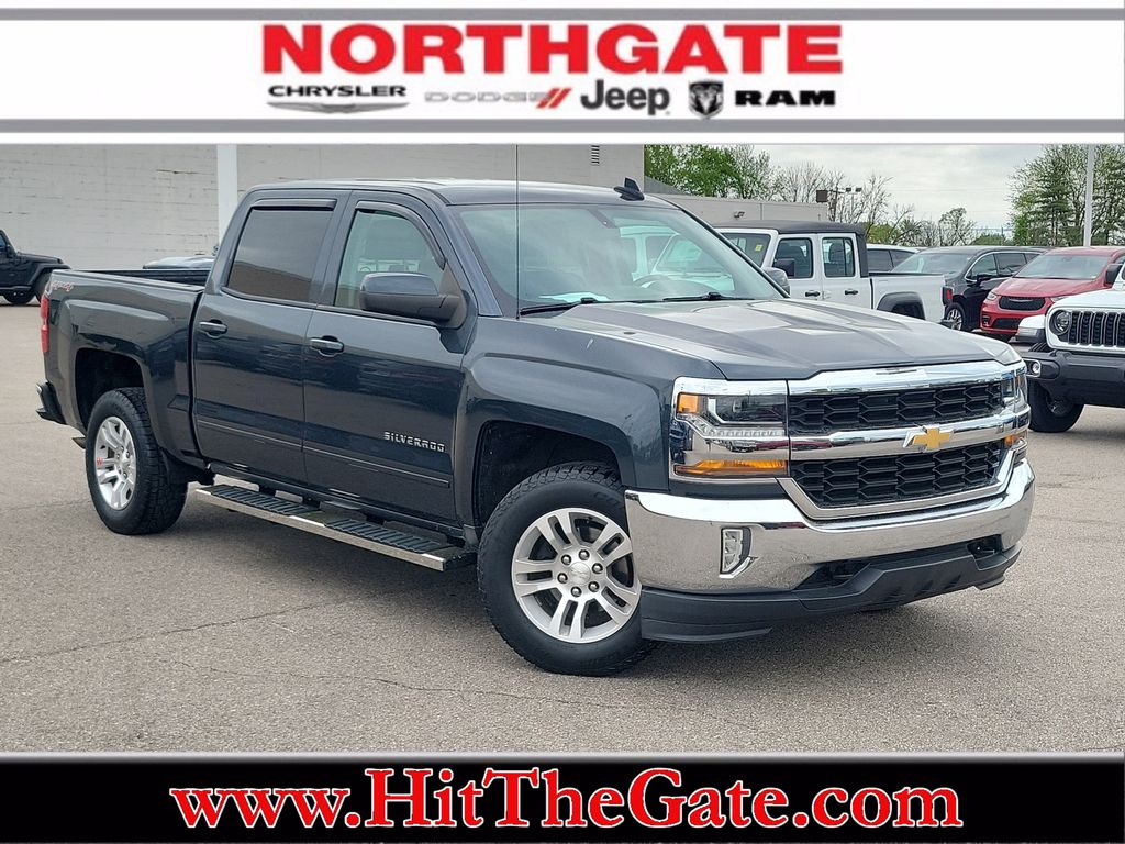 Gray (Graphite Metallic) 2017 Chevrolet Silverado 1500 LT Crew Cab 4WD Pickup Truck Four-Wheel Drive 6-Speed Automatic Overdrive
