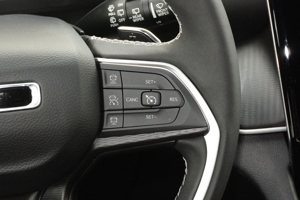 Used Car 2025 Jeep Grand Cherokee L  Altitude X For Sale Under $40,000 In Weatherford, Texas