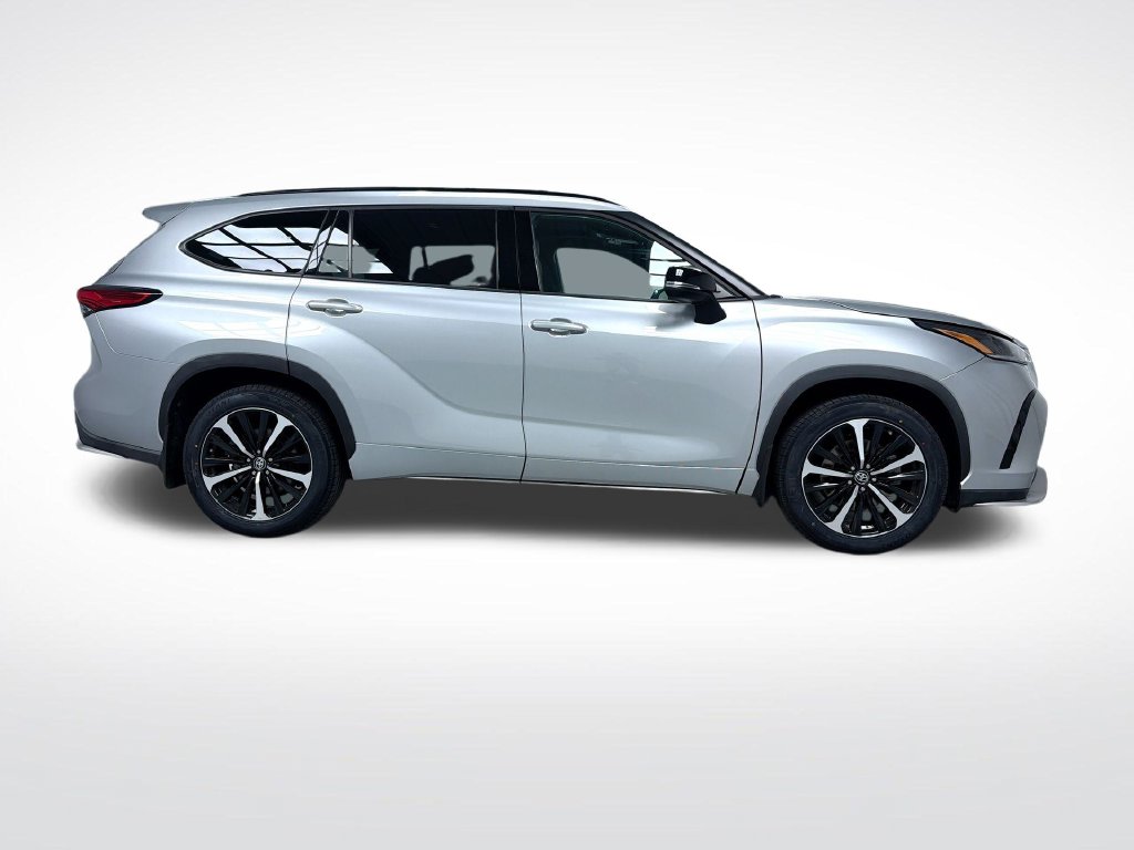 Used 2022 Toyota Highlander SUV
