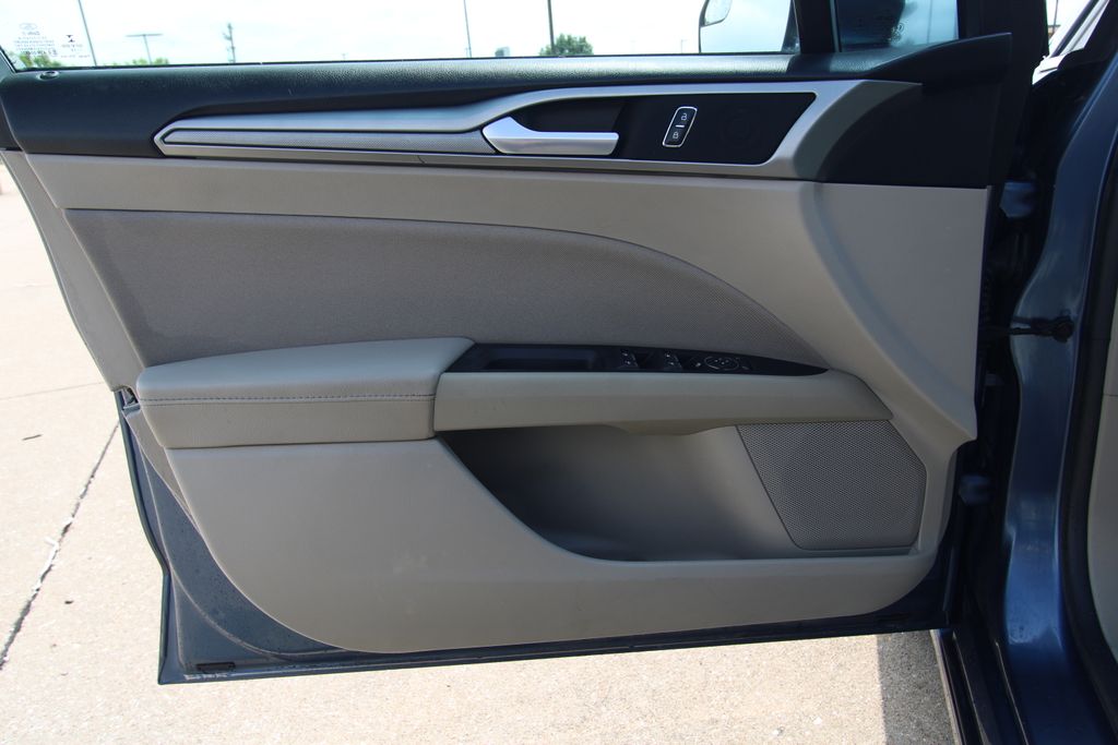Used 2018 Ford Fusion Sedan