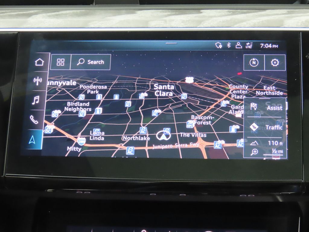 Thumbnail: 2019 Audi e-tron - 19