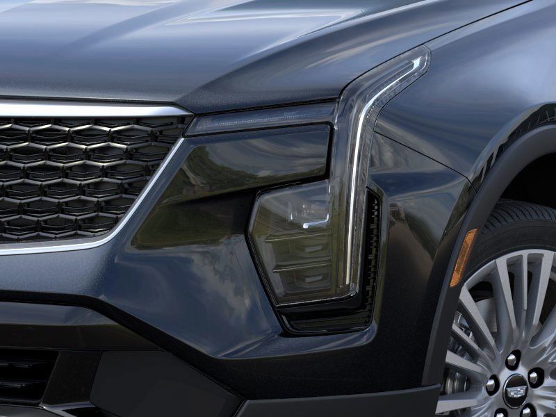 2024 Cadillac XT4 Premium Luxury 10