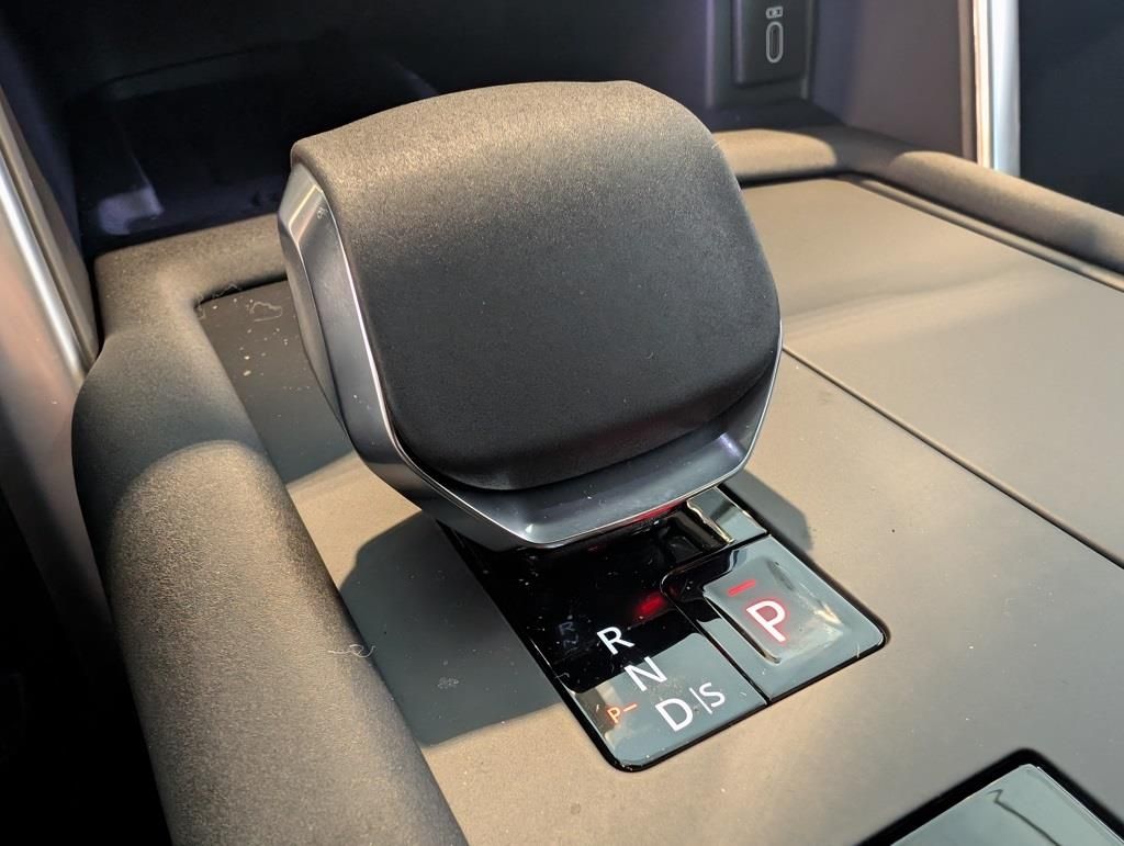 New 2026 Gray Land Rover  image 24