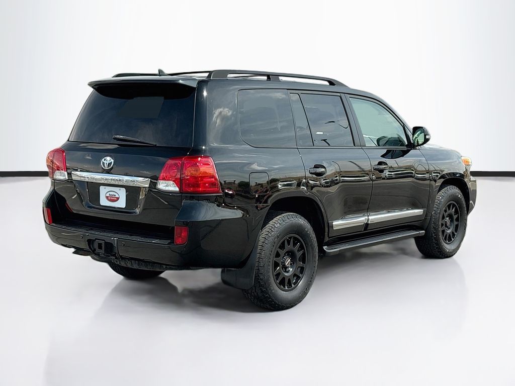 Thumbnail: 2015 Toyota Land Cruiser - 5