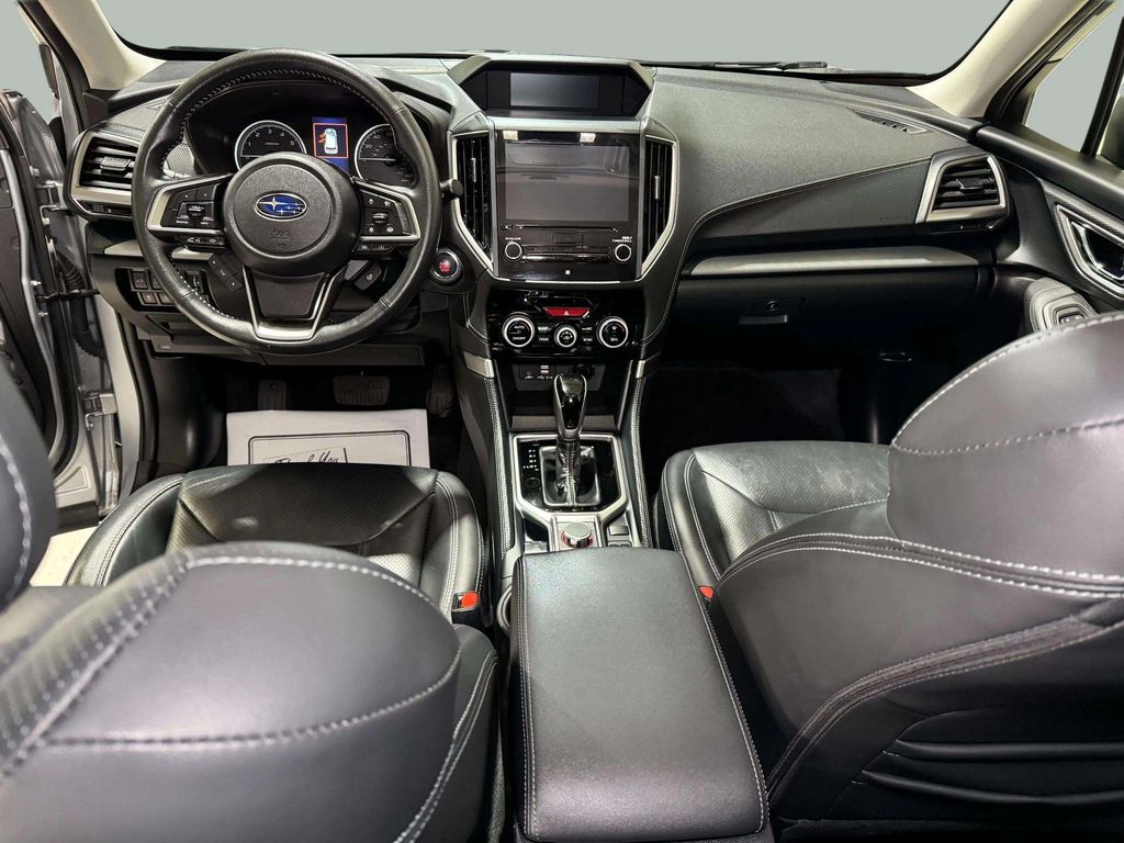 Used 2020 Ice Silver Metallic Subaru Limited image 21