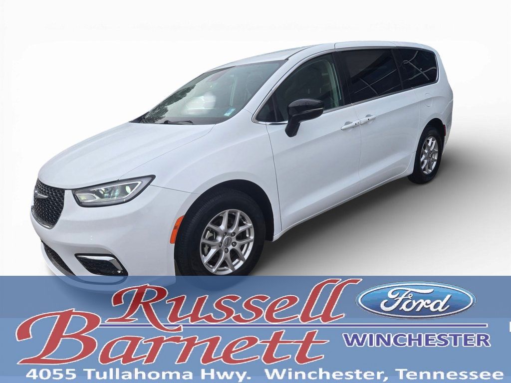 2024 Chrysler Pacifica Touring L FWD