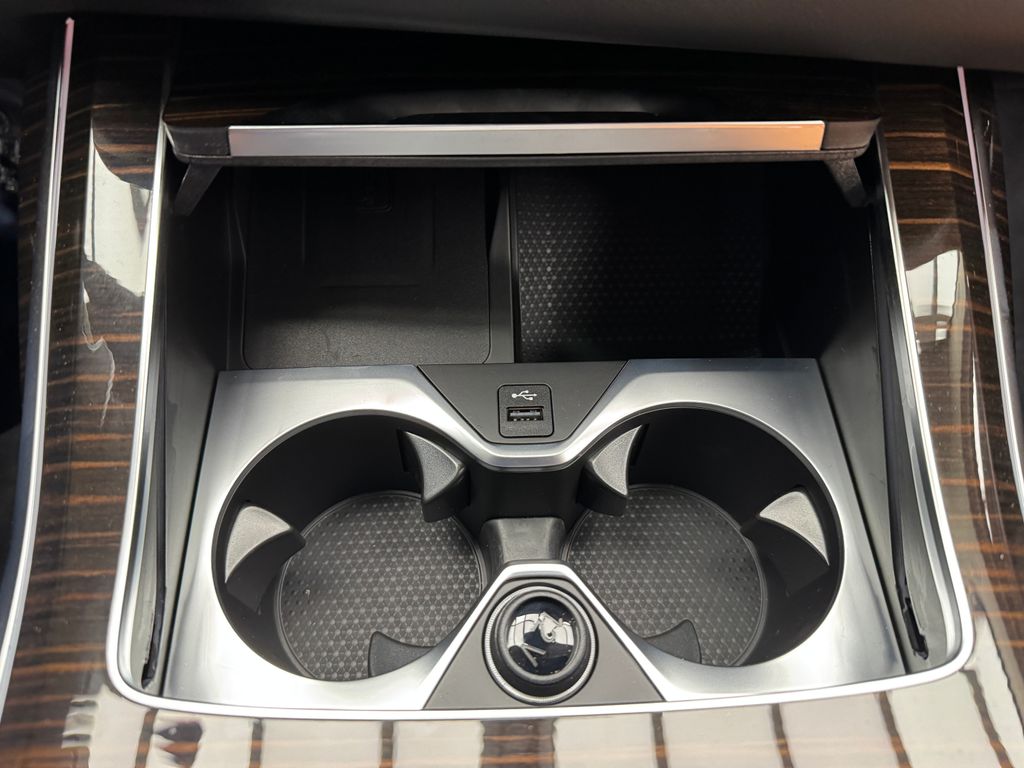 New 2026 Black BMW xDrive40i image 17