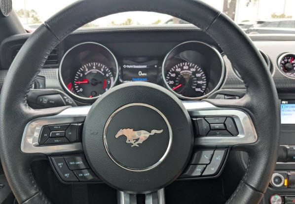 2021 Ford Mustang EcoBoost Fastback