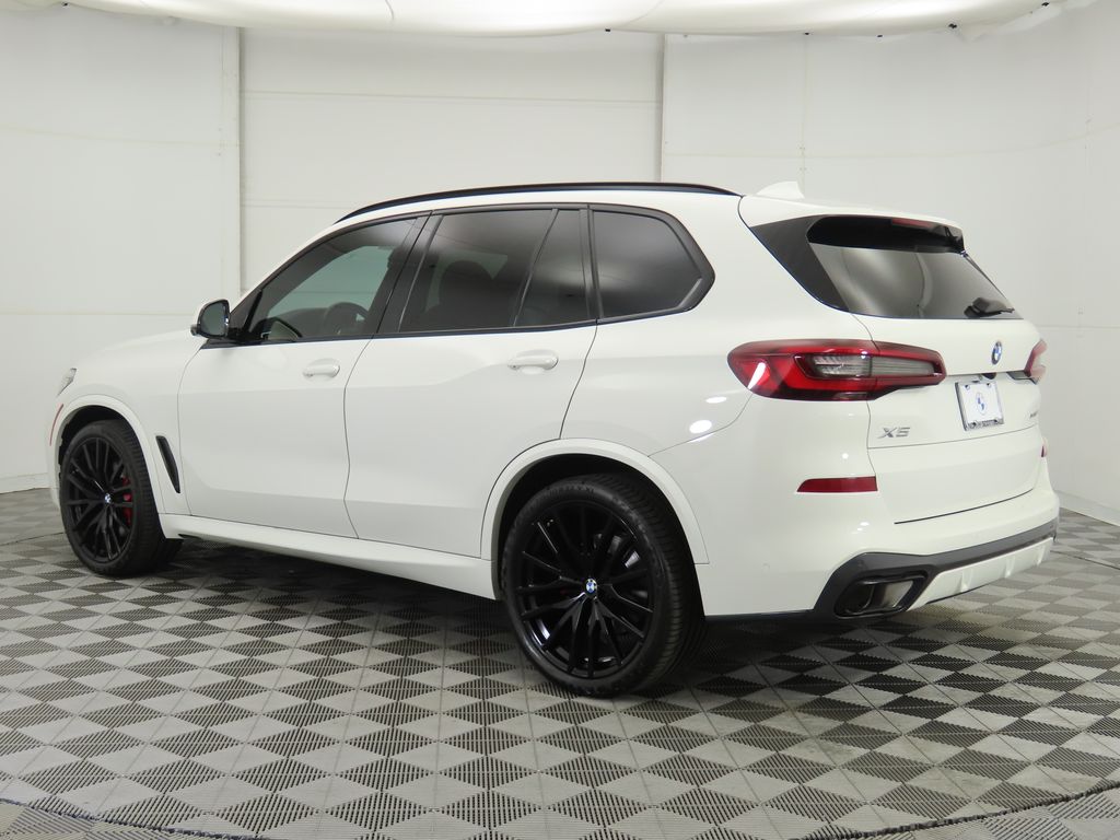 Thumbnail: 2023 BMW X5 - 7