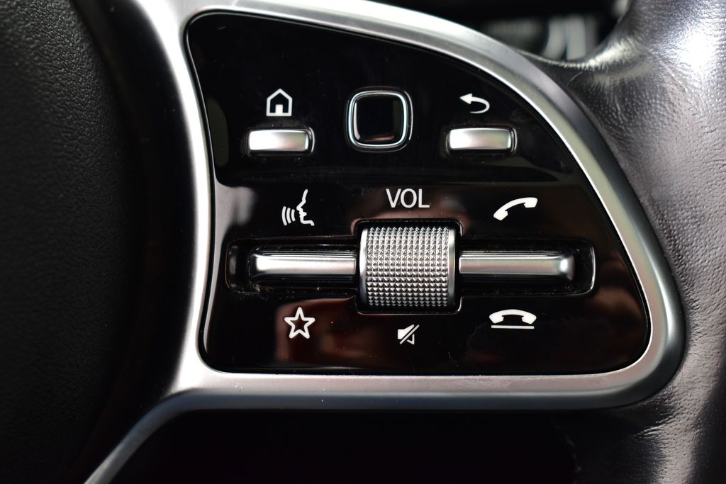 Thumbnail: 2022 Mercedes-Benz GLA - 19